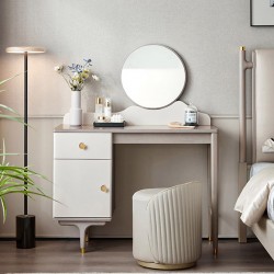Ultimate luxury and comfort with the ultimate lightweight makeup stool for ultimate makeup and dressing experiences