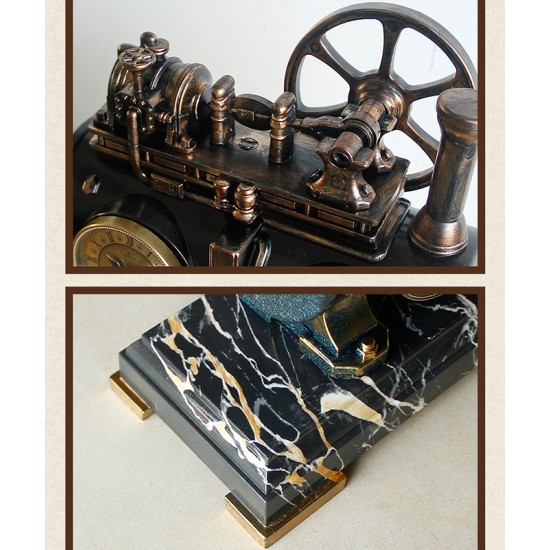 A nostalgic clock for the living room, office and study desk, ideal for a birthday gift choice