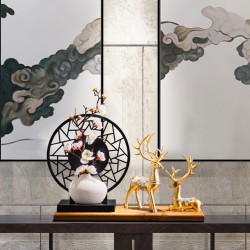 Decorative vase with deer toys, wine cabinet decoration porch creative flower and deer decoration