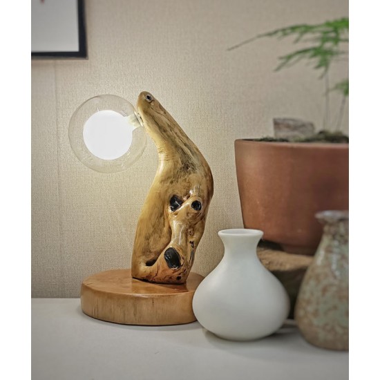 Exquisite handmade solid wood table lamp for bedroom and desktop, handmade solid wood small table, natural style decor, high-value creative holiday gift