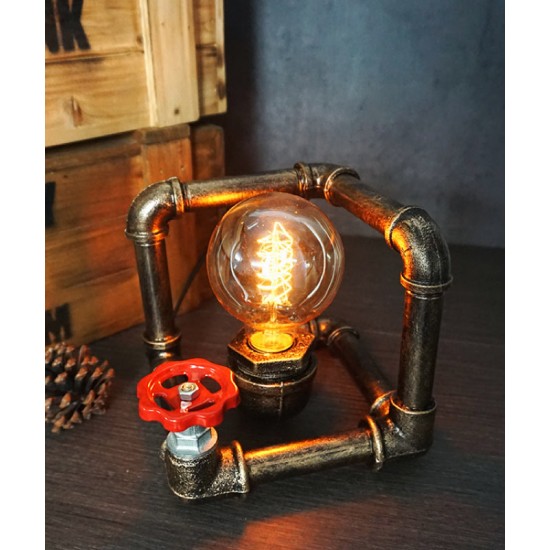 Decorative table lamp in retro style Creative loft-style plumber robot, table lamp, lamp gift, coffee bar decorative industrial lamp, eye protection creative water pipe robot