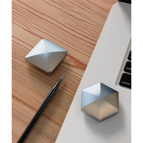 Especially practical and fun little toy, strange gadget for relaxing, mini toy for small pocket