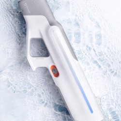 Unleash aquatic adventures, the impact water gun elevating outdoor play to new splashing heights	