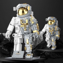 High-quality fun and eye-catching astronaut toy for babies, a toy suitable for children's interests