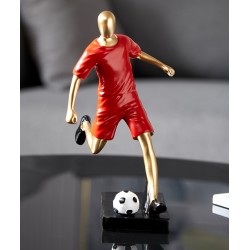 A beautiful decoration for a boys desk and bookshelves can also be used for work, office and living room