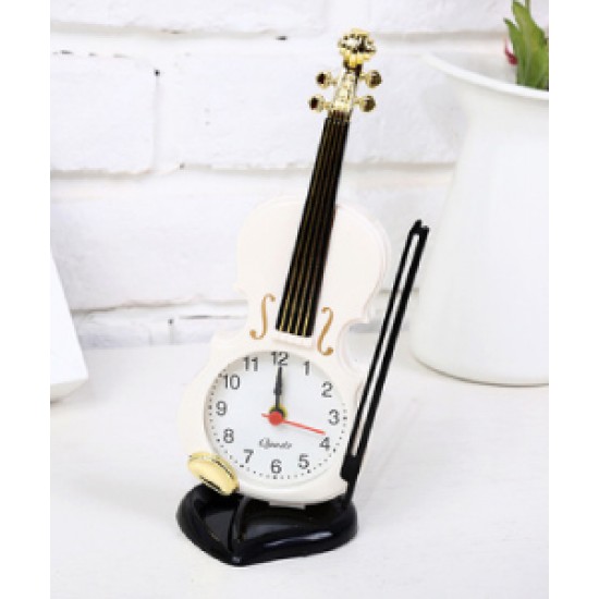 Alarm clock in the form of a motorcycle for a nostalgic style, Clock as decor, old-fashioned atmosphere in the house