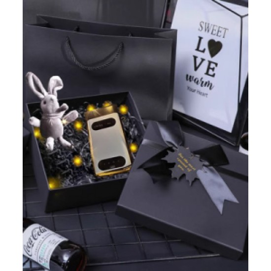 Wireless laser keyboard for phone and computer, keyboard and power bank in one, portable convenient electronic keyboard