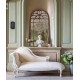 Luxurious French-style chaise longue Comfortable upholstered artistic chaise longue sofa with elegant solid wood back